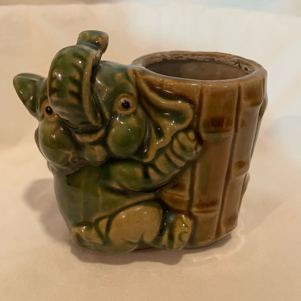 Vintage Green Elephant Ceramic Bonsai Planter